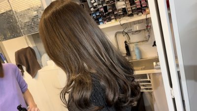 カラーファンタジー　レプロナイザー　ヘアビューロン　還元美養りずむ南青山　りずむヘアデザイン　キレイになれるヘアカラー　ダメージレス　アホ毛　